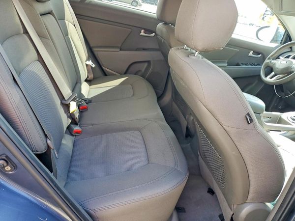 2016 KIA SPORTAGE LX w/Popular Pkg