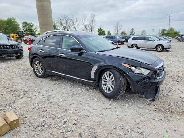 2017 INFINITI QX70
