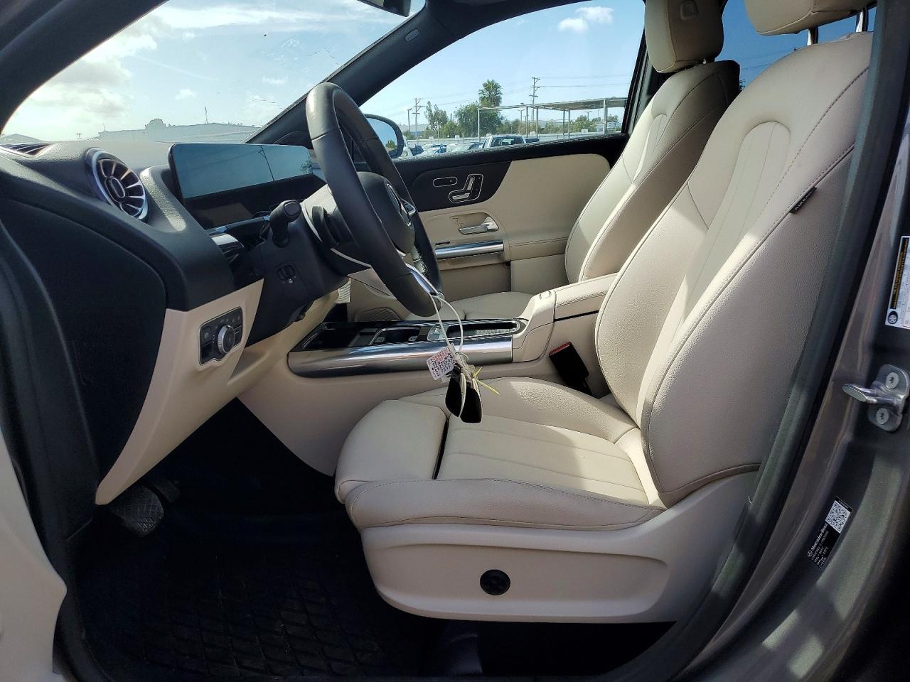 2026 MERCEDES-BENZ GLA-CLASS GLA250