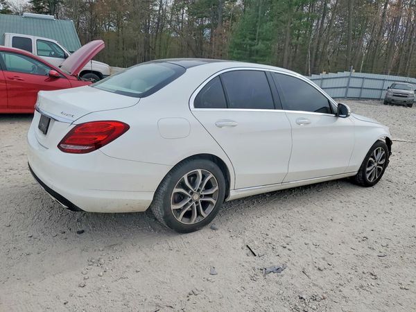 2015 MERCEDES-BENZ C 4-MATIC