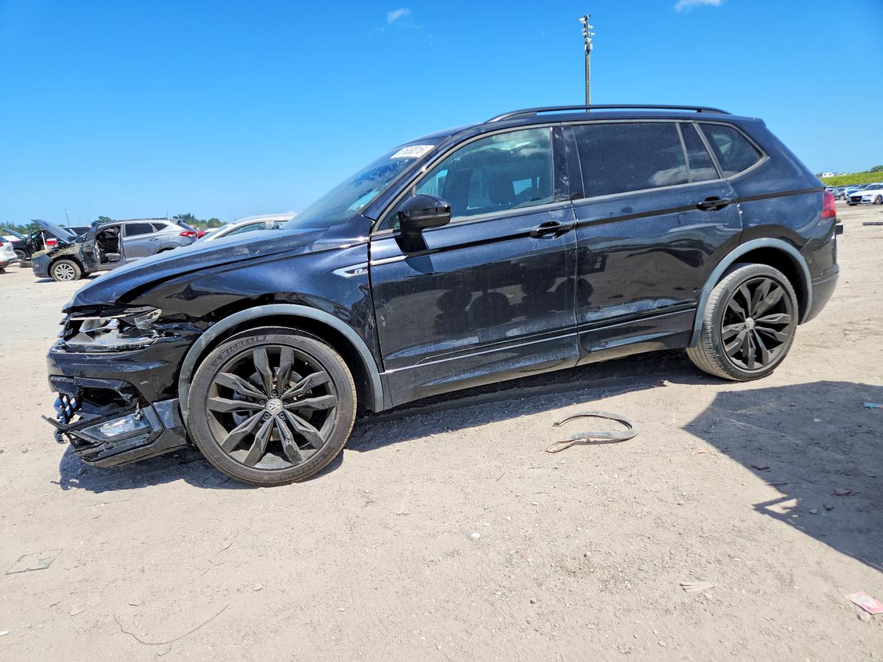 2021 VOLKSWAGEN TIGUAN