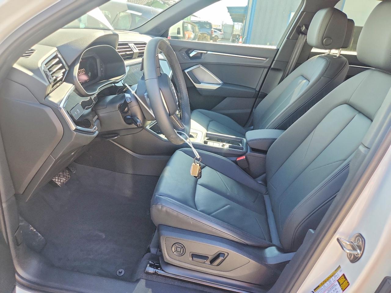 2025 AUDI Q3