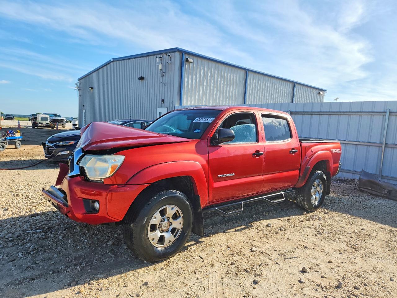 2014 TOYOTA TACOMA Delux Grade — Front 3/4