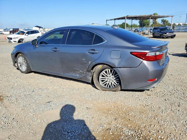 2015 LEXUS ES