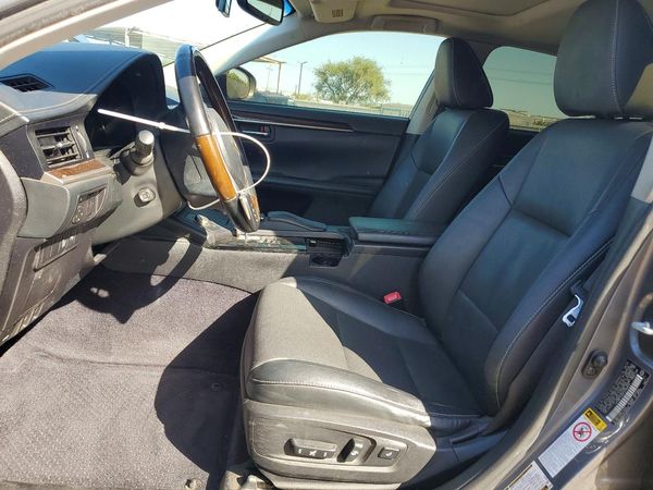 2015 LEXUS ES