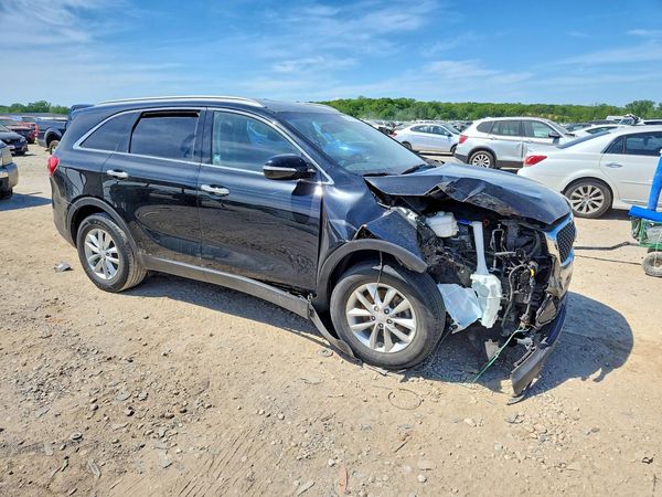 2018 KIA SORENTO L, LX