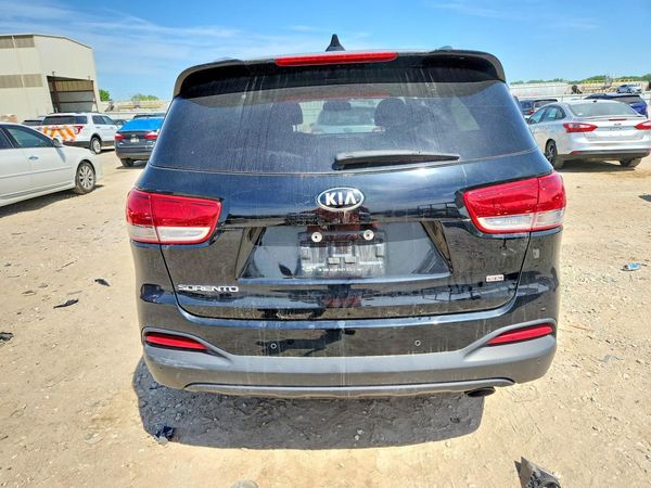 2018 KIA SORENTO L, LX