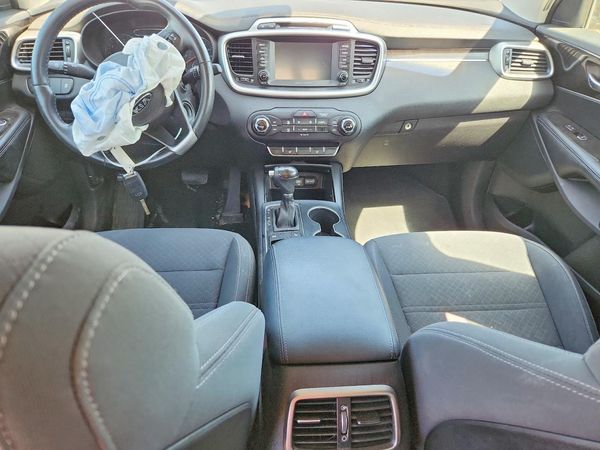2018 KIA SORENTO L, LX