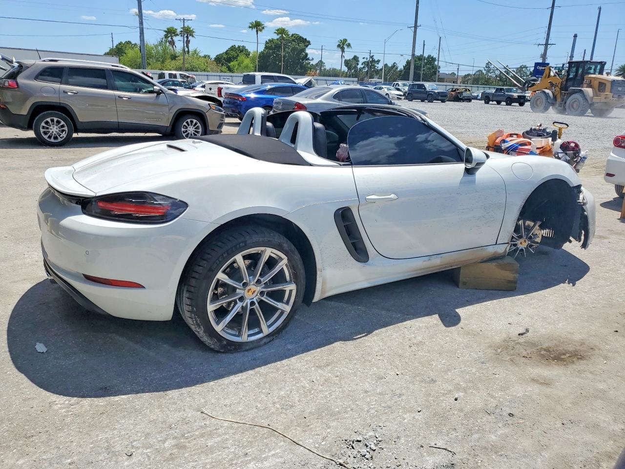 2017 PORSCHE BOXSTER