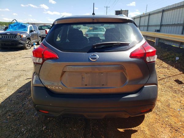 2019 NISSAN KICKS