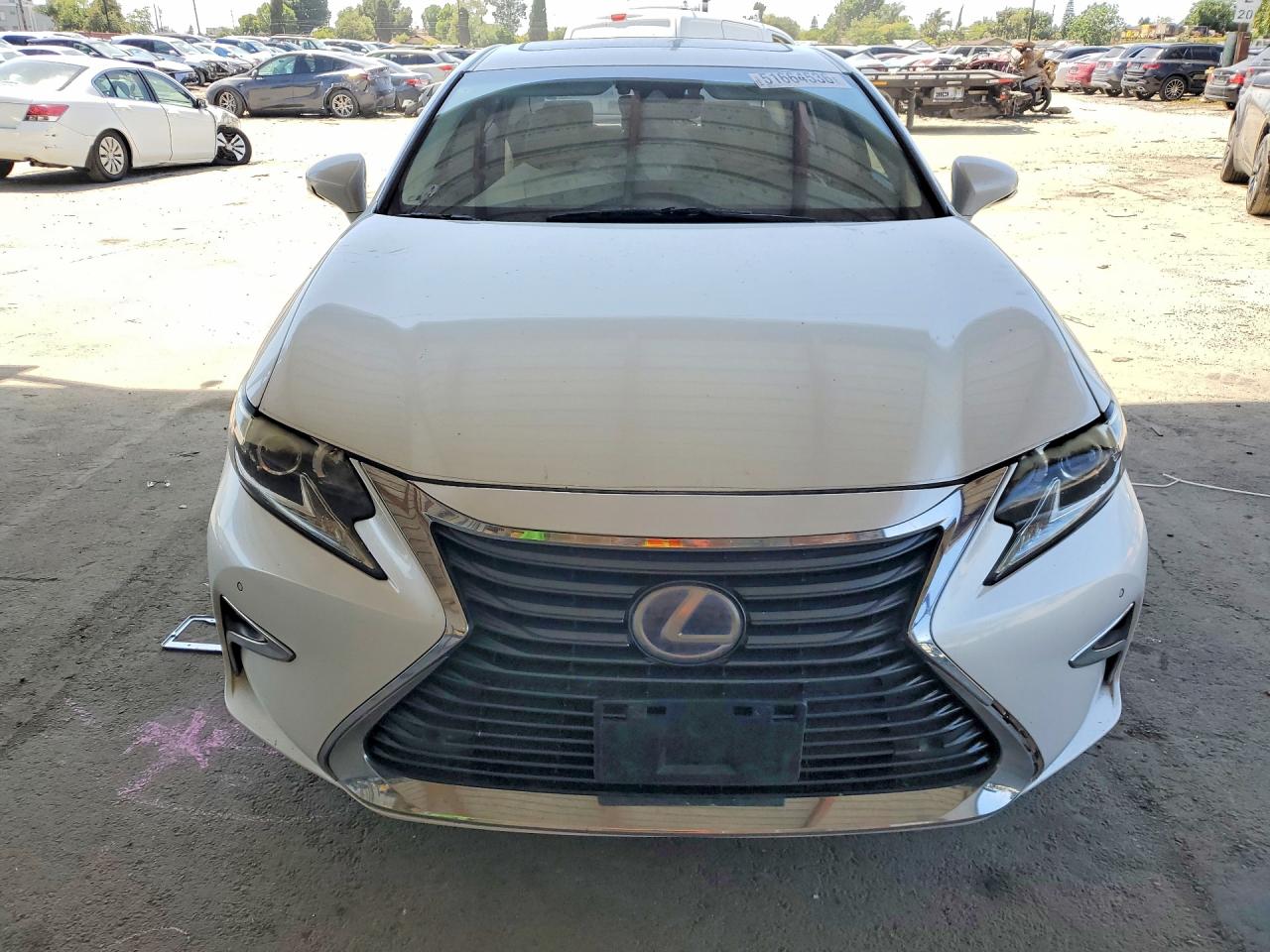 2016 LEXUS ES 300h