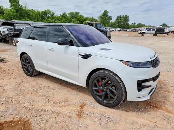 2023 LAND ROVER RANGE ROVER SPORT P400 Dynamic SE