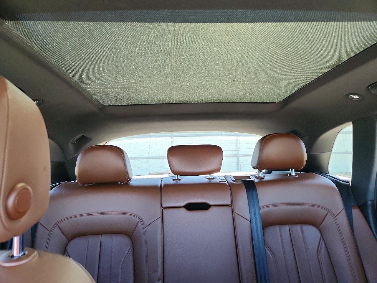2018 AUDI Q5 quattro Premium