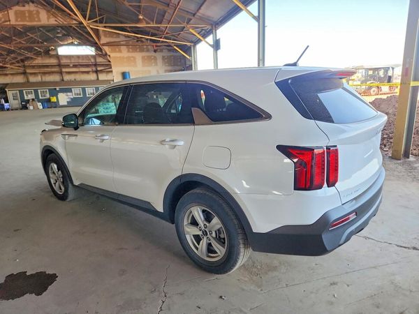 2023 KIA SORENTO LX