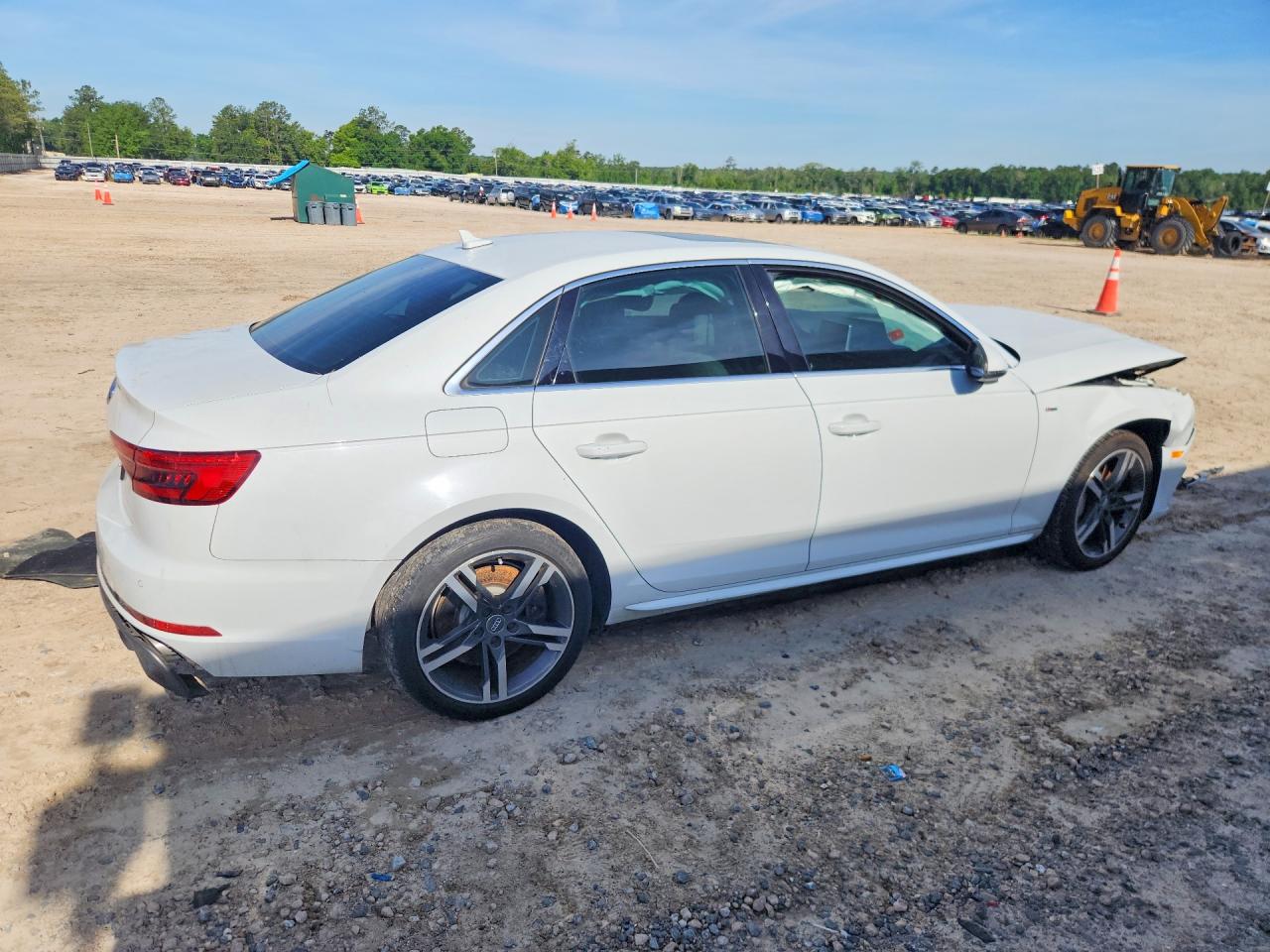 2017 AUDI A4