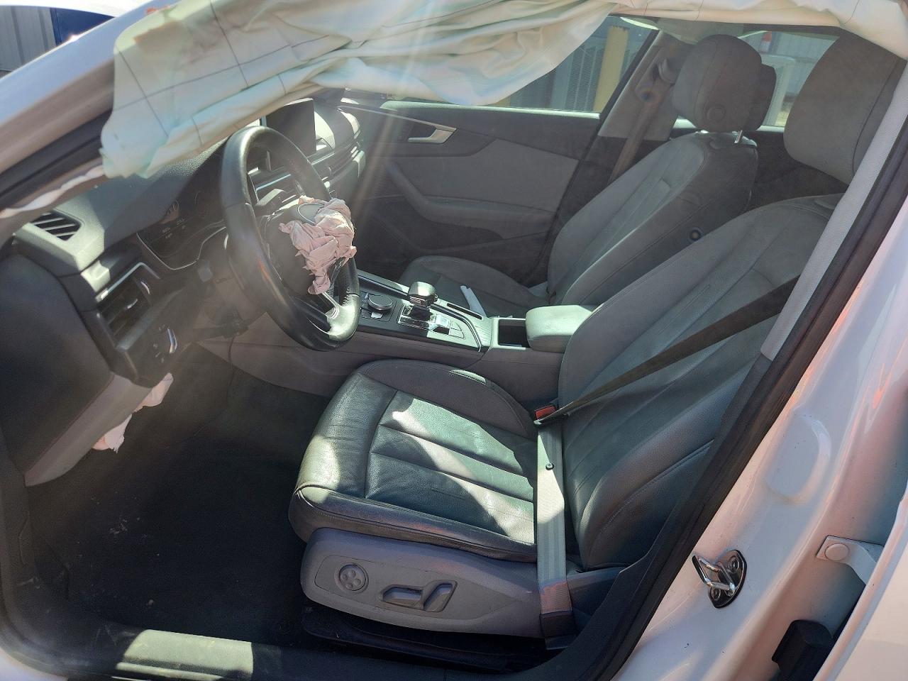 2017 AUDI A4