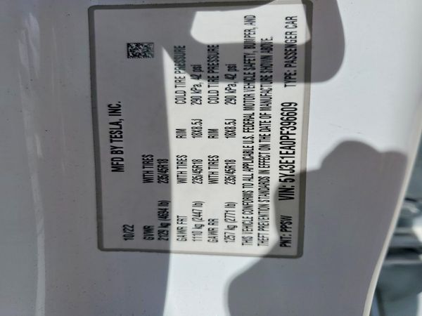 2023 TESLA MODEL 3