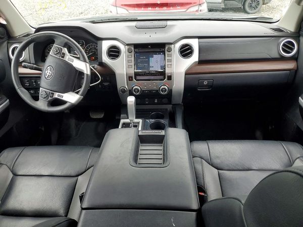 2019 TOYOTA TUNDRA Limited Grade