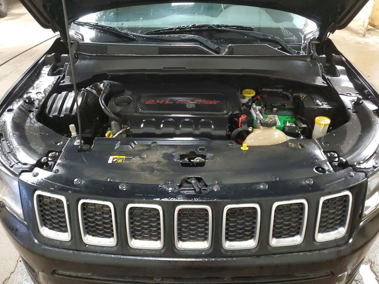 2018 JEEP COMPASS LATITUDE 4X2
