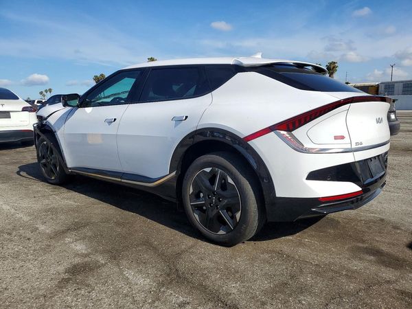 2025 KIA EV6