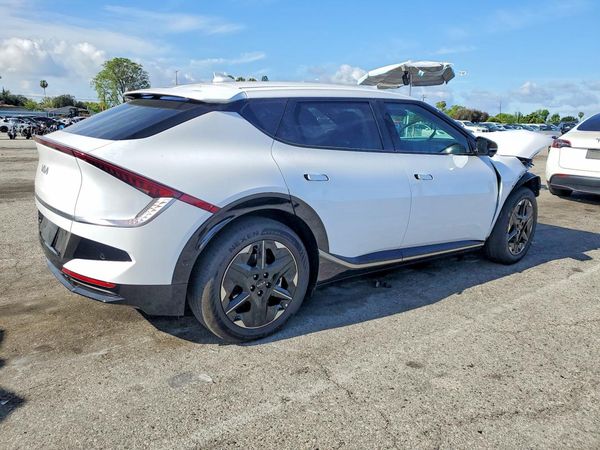 2025 KIA EV6