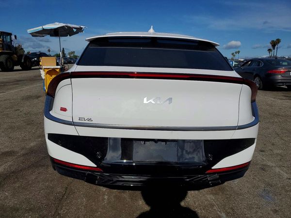 2025 KIA EV6