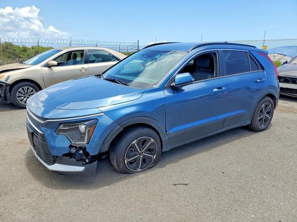 2023 KIA NIRO EX