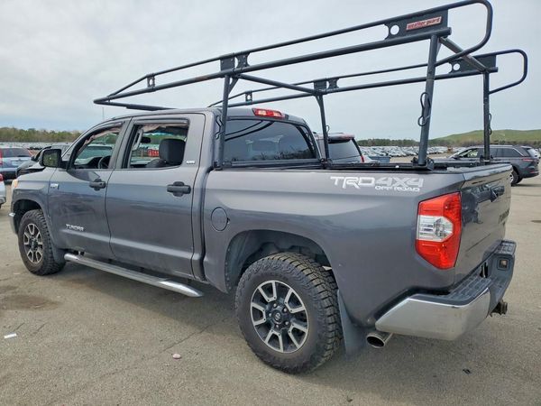 2014 TOYOTA TUNDRA SR5
