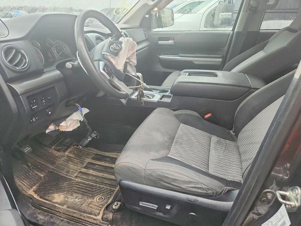 2014 TOYOTA TUNDRA SR5