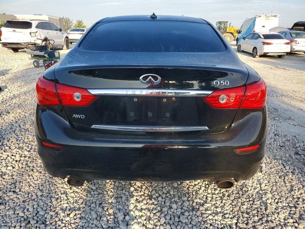 2017 INFINITI Q50