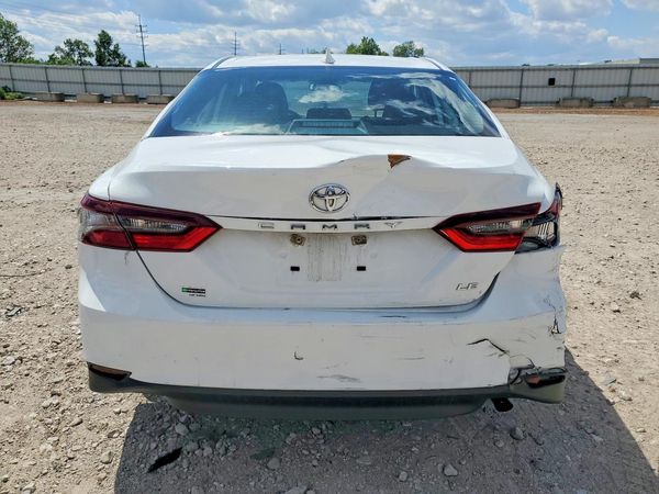 2024 TOYOTA CAMRY