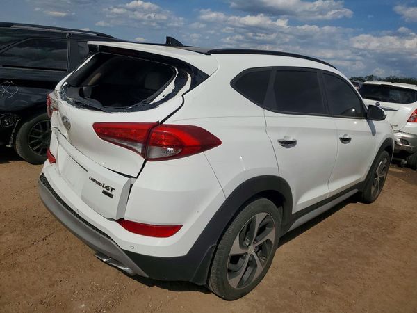 2018 HYUNDAI TUCSON