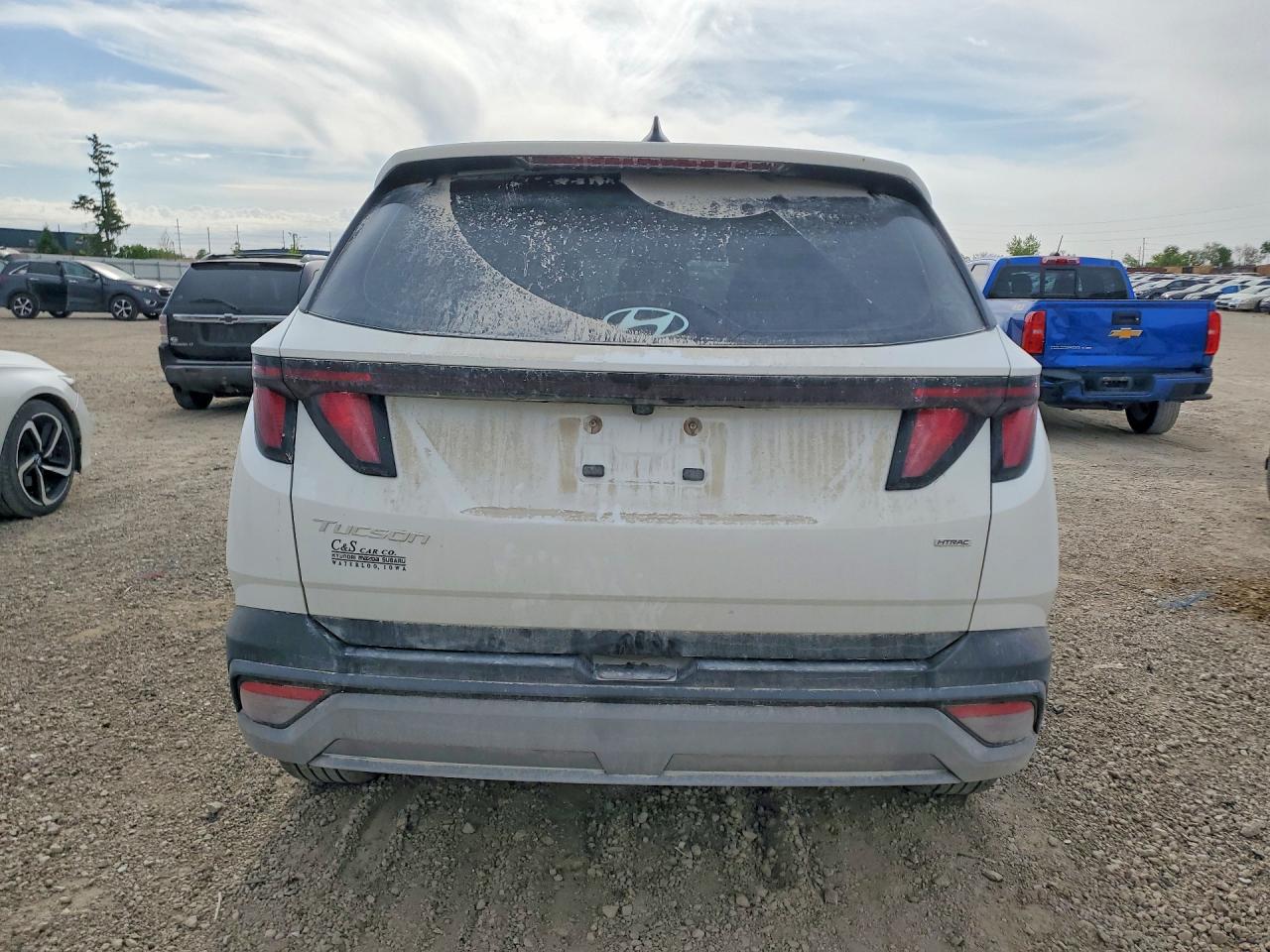 2025 HYUNDAI TUCSON SE