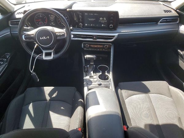 2022 KIA K5