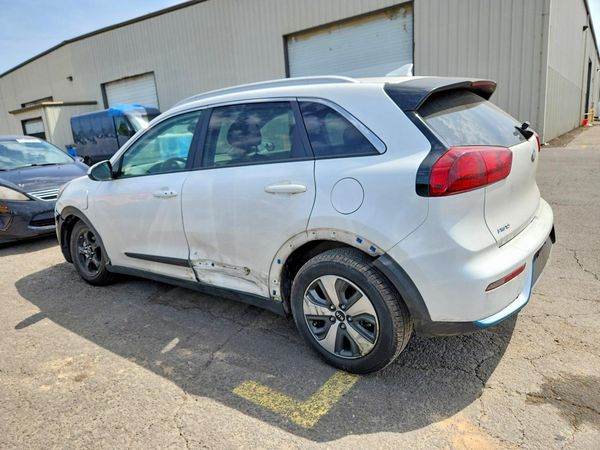 2019 KIA NIRO LX (PHEV)