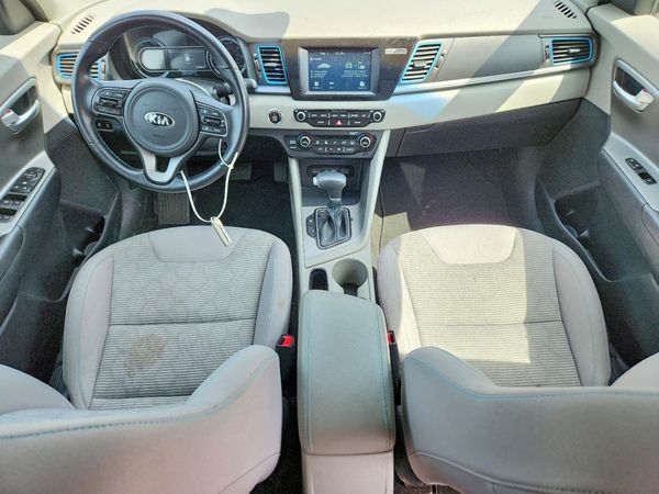 2019 KIA NIRO LX (PHEV)