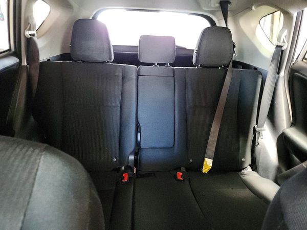2015 TOYOTA RAV4 LE (X Grade)
