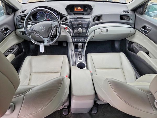 2018 ACURA ILX Base/Acura Watch Plus