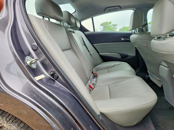 2018 ACURA ILX Base/Acura Watch Plus