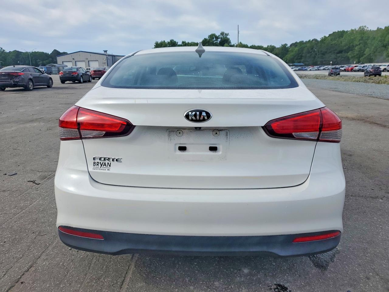 2017 KIA FORTE LX Popular, S