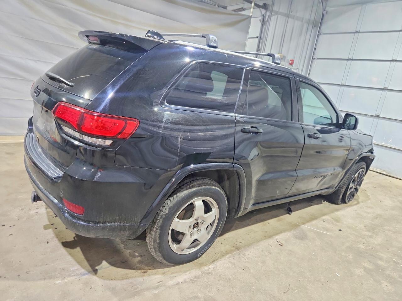 2018 JEEP GRAND CHEROKEE LAREDO 4X4