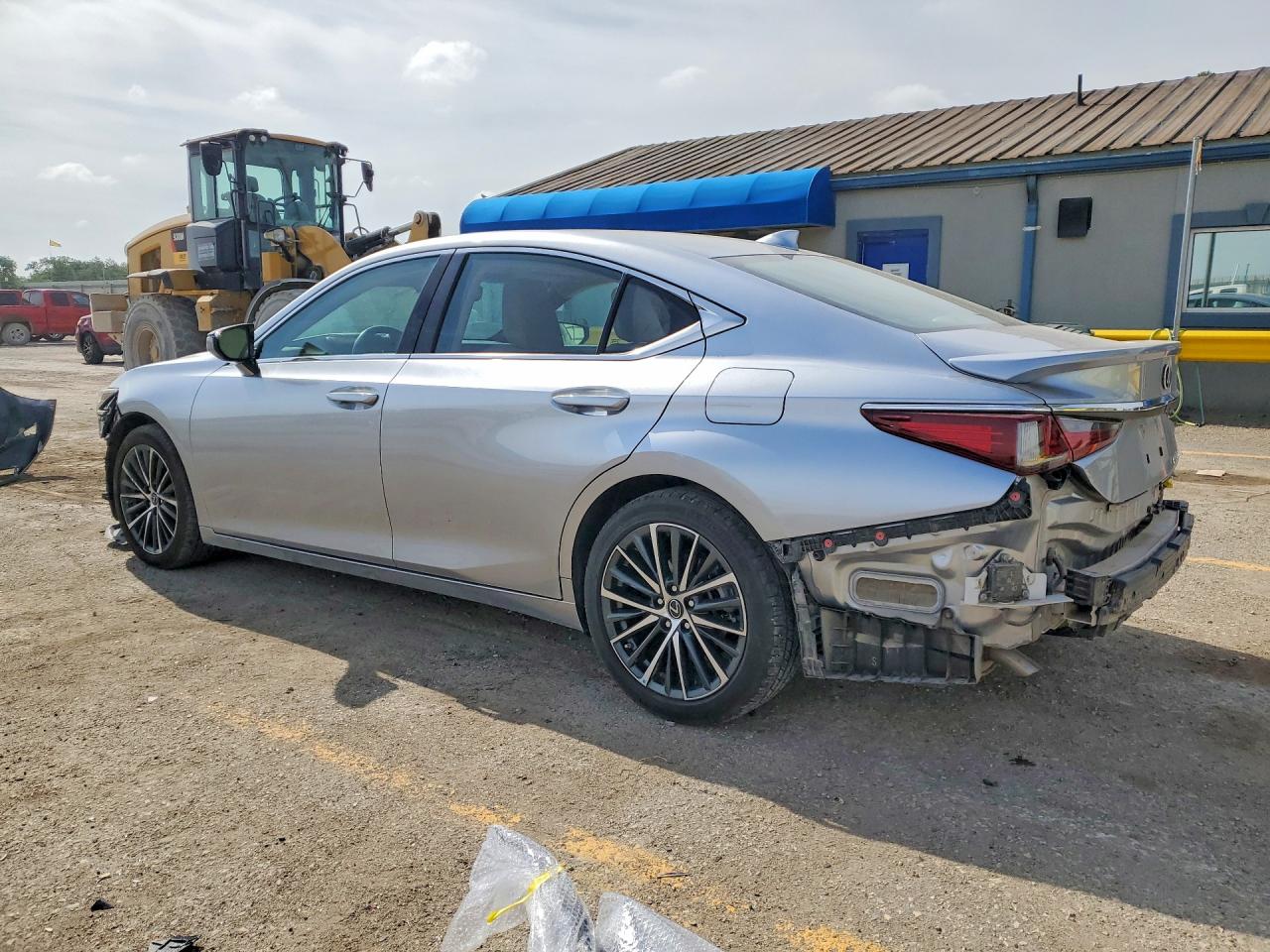 2024 LEXUS ES 300H 300h Premium