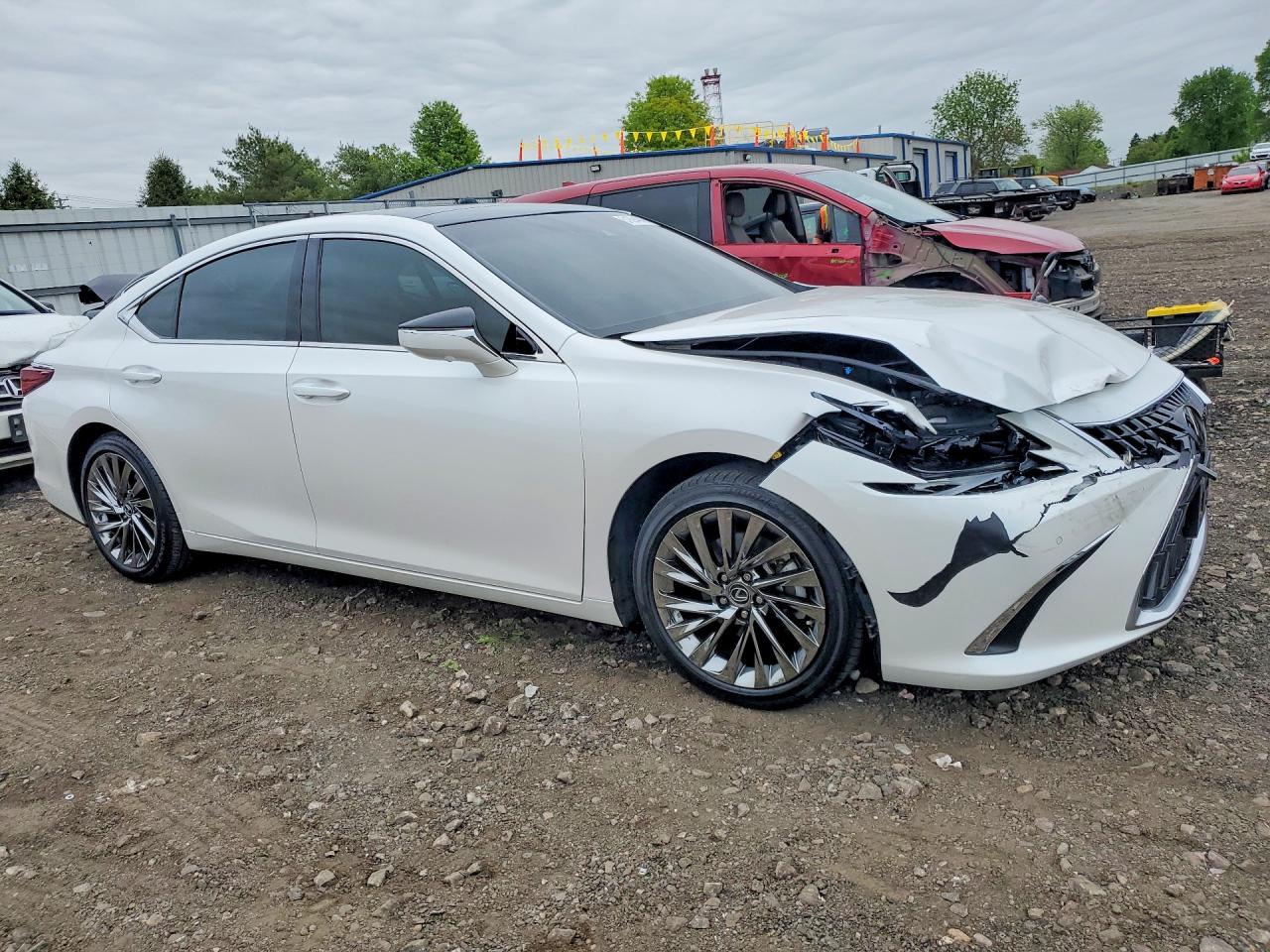 2025 LEXUS ES 350 350 Ultra Luxury