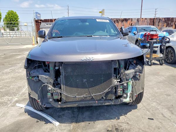 2020 JEEP GRAND CHEROKEE LAREDO 4X2