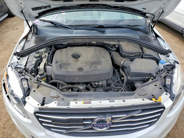 2017 VOLVO XC60