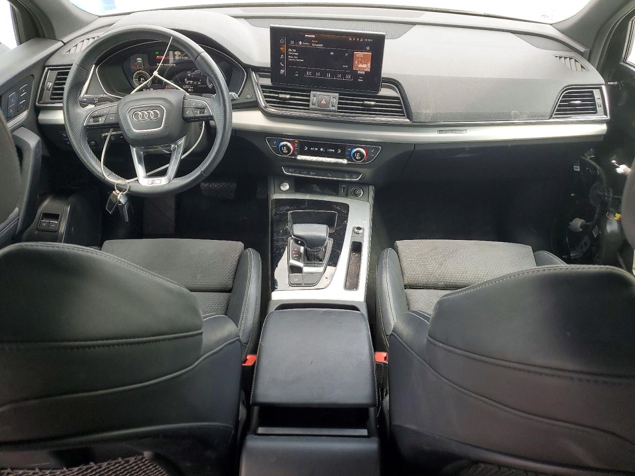 2021 AUDI Q5 E quattro Premium Plus