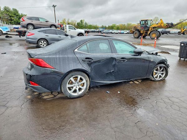 2018 LEXUS IS 300