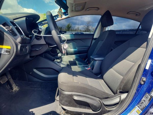 2018 KIA FORTE LX Base