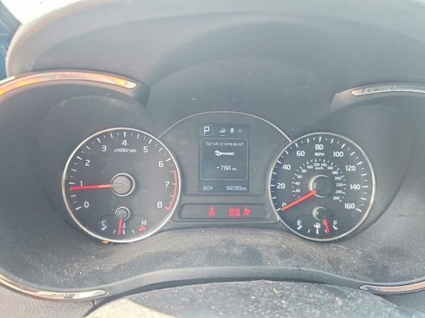 2018 KIA FORTE LX Base