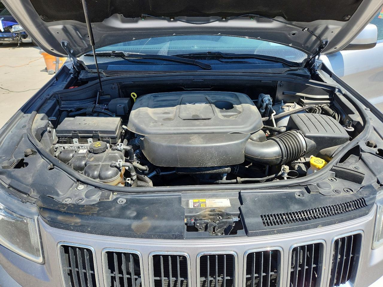 2016 JEEP GRAND CHEROKEE LAREDO 4X4
